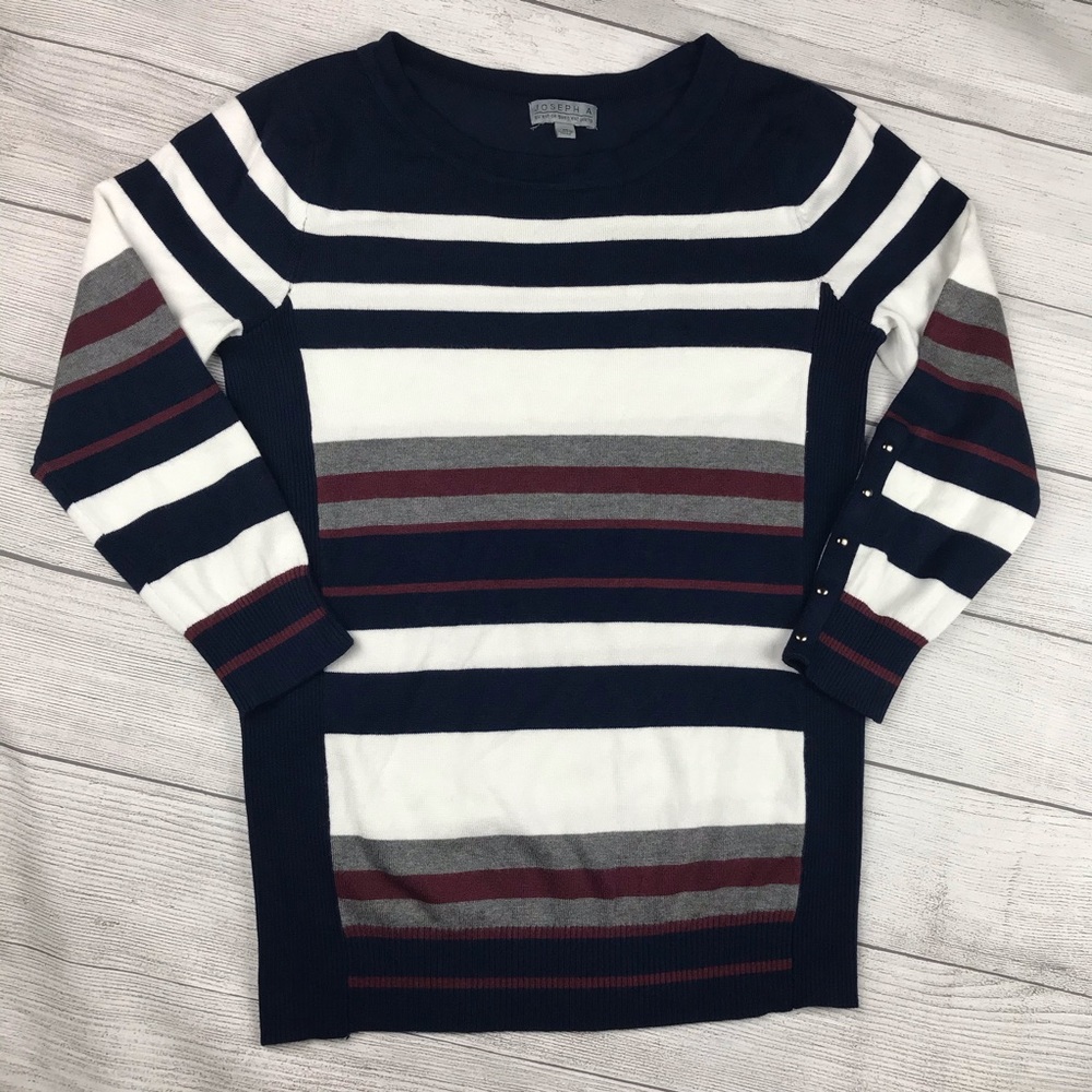 Women’s Joseph A Sweater Size M EUC